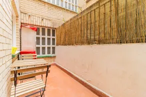 Apt. in a rural area with garage - Image 5