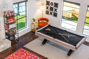The Ultimate Getaway: Pool, Pickleball, Mini Golf - Image 5