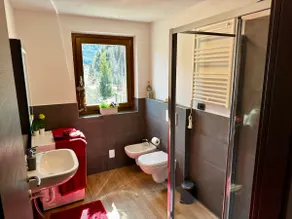 Luce Alpina – Two bedrooms + panoramic balcony - Image 4