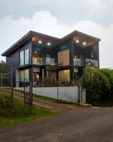 ÉWA-Homes(1) Minimalist & Cozy | Stunning Views - Image 3