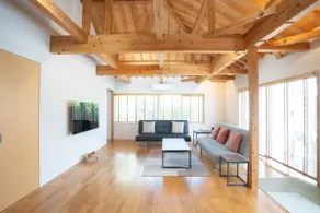 A 3-minute walk to the beach, a private old private villa with a pool that blends into the island's lifestyle | 9 minutes by car to the airport - Image 3