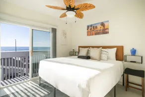 Stunning Oceanfront 2 bedroom ~ getaway in style~ - Image 3