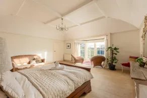 Family friendly, big beautiful 17th Century house - Image 4
