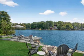 Modern Luxe Lakefront Cabin - Image 5