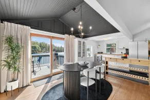 Modern Luxe Lakefront Cabin - Image 2