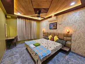 Holy Hideout | A Luxe Boutique Homestay - Image 4