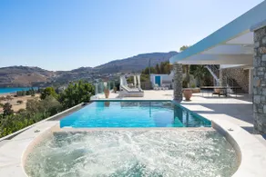 Modern Luxury Villa - Image 3