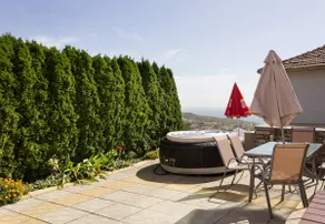 Balchik Sea View Escape 5BR Luxury with Hot Tub & Free Parking - Image 4