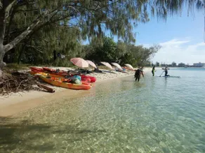 Beach & Wave Break Island Views - Image 2