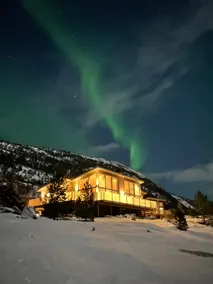 Efjord and Stetind Resort - Cabin Kulhorn - Image 2