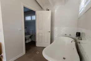 Chez Vous French Villa 4 – Pokolbin - Image 4