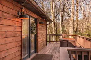Whispering Pines Cabin - Image 5