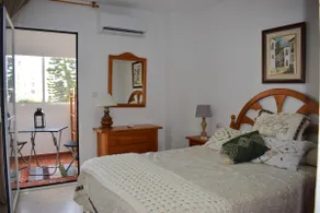 Apt. 2 bedrooms, 2 terraces, pool (Jul/Aug) wifi. - Image 3