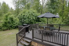 Saratoga Getaway! 2 miles to SPAC & 5 min to Races - Image 5