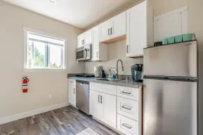 Serene Puget Sound Escape-Private Suite + Rooftop - Image 4