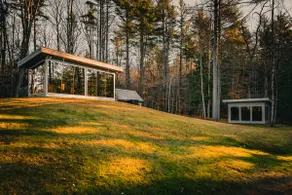 Vermont Mirror House - Image 2