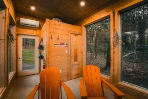 Vermont Mirror House - Image 4