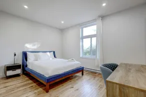 The NDG Charm|A 2BR Hidden Gem - Image 2
