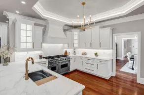 The Wren | 2 BR 2.5 BA | Newly Renovated w/ HotTub - Image 3