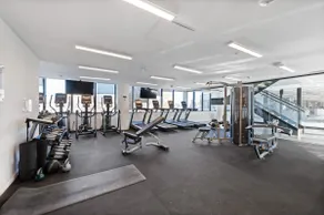 Amazing 1bed 1 bath with views | Free Parking - Image 5