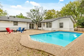 Private Pool+Spacious Renovated 4BR4BA+Central SA - Image 3