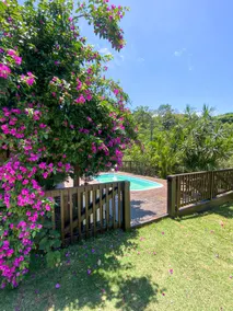 Praia do Rosa | Retreat with Café, 300 meters from Downtown - Image 3
