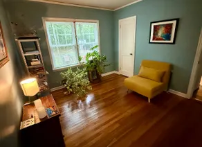 Cozy & Convenient LaGrange Home - Image 5