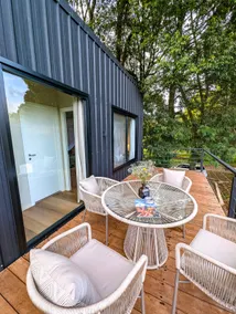 Tea Pod with Kitchen - Image 4