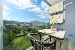New Luxury Apartment 5 minutes from the beach - Image 5