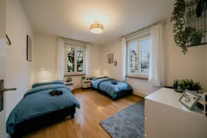 Spacious apartment – central & close to the old town - Image 4