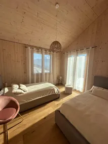 Swiss Alps Panorama House & Sauna - Image 5
