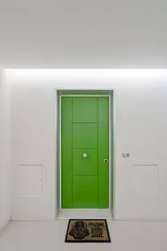 Vatican City Green Apartment - Image 3