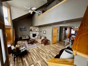 Alaskarado - 2BR/2BA Loft Sleeps 7 *Great Value* - Image 5
