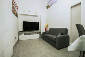 [Private Parking] Parthenope's House Suite - Image 4