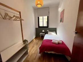Entire apartment with patio, Barcelona (Terrassa) - Image 3