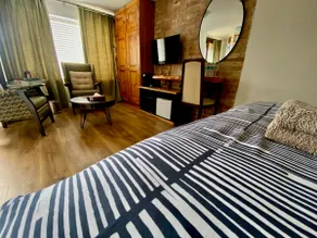 East Cliff Folkestone Guest Suite With Own Entrance - Image 2