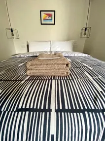 East Cliff Folkestone Guest Suite With Own Entrance - Image 3
