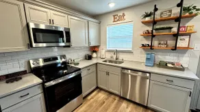 Greenville Getaway !NEW! - Image 3