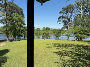 Knox Cottage- Private, Peaceful Lakeside Escape - Image 5
