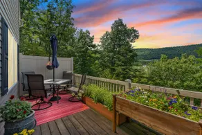 8-Person HotTub*EV Charger*Free Platinum Pool Pass - Image 2