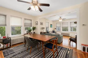 Elmhurst 2BR Near Colleges & Downtown - Image 3