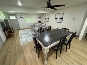 Charming Country Home with Pool - Unit B - Image 3