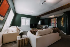Kleinburg: Mountain Lodge in Leura - Image 4
