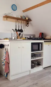 New studio in pretty village - Image 4