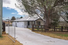 Private House - Pool, Games and Fire Pit Bathurst - Image 4