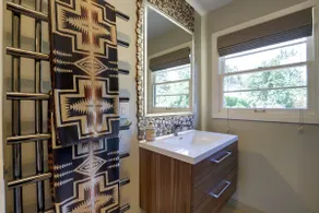 The Camas Cabin - Image 3