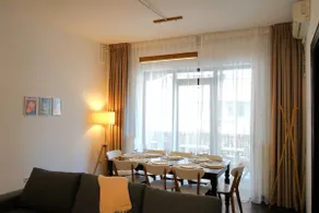 Spacious 4BR, 3BT with 3 balconies - Image 4