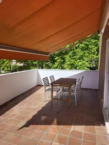 Go Apartments - Covaresa, Apartment with bed. - Image 2