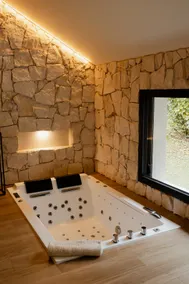 La Clairière: Luxury Spa House - Image 2