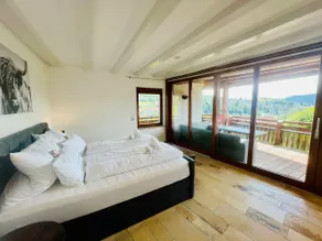 Panoramic view + private parking + 2 balconies + 1.5 bathrooms - Image 4